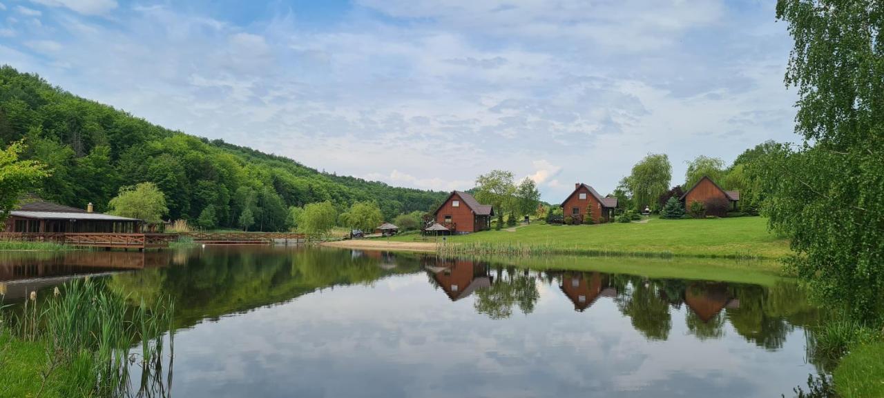 Wodny Swiat Hotel โอสทรึเซ ภายนอก รูปภาพ